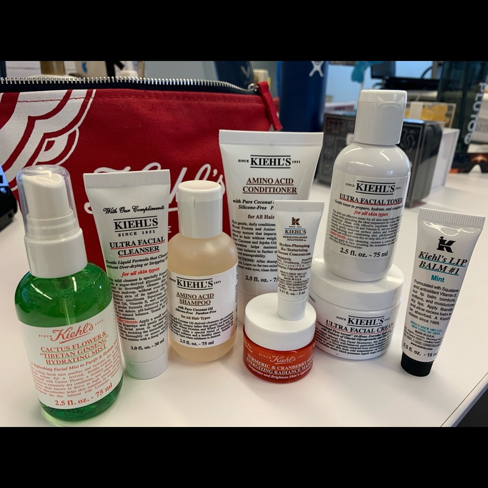 Kiehl's Travel Essentials Set with Traveling Pouch
